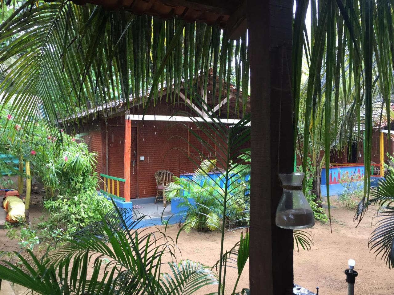 Secret Garden Arambol Hotel ภายนอก รูปภาพ